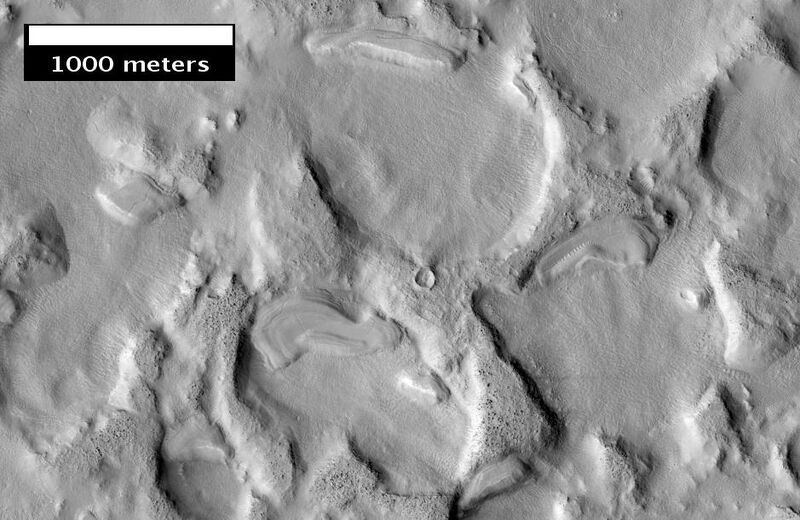 File:Eroded Crater Ejecta2.JPG
