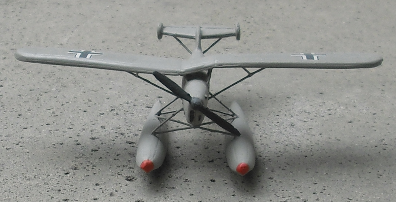 File:Arado Ar 231 Modell Vorderansicht.png