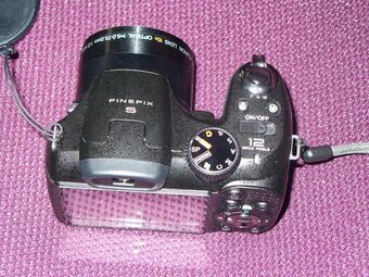 FujiFilm FinePix S1600.jpg