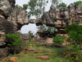 Natural stone arch in tirumala.JPG