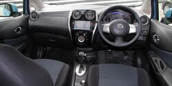 Nissan Note X-DIG-S interior.jpg