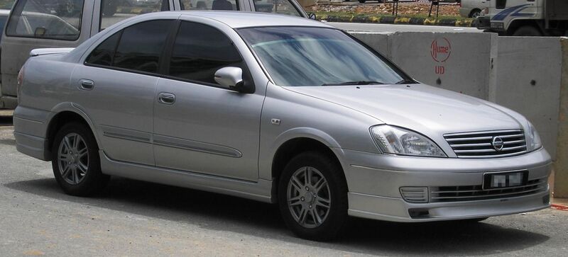 File:Nissan Sentra (N16) (first generation, second facelift) (front), Serdang.jpg