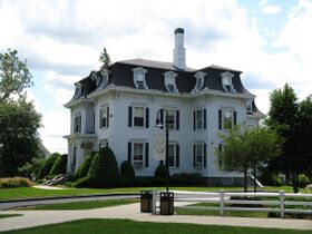 Ray Mansion, Dean College Admissions Building, Franklin MA.jpg