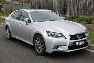 2012 Lexus GS 250 (GRL11R) Luxury sedan (2015-08-07) 01.jpg