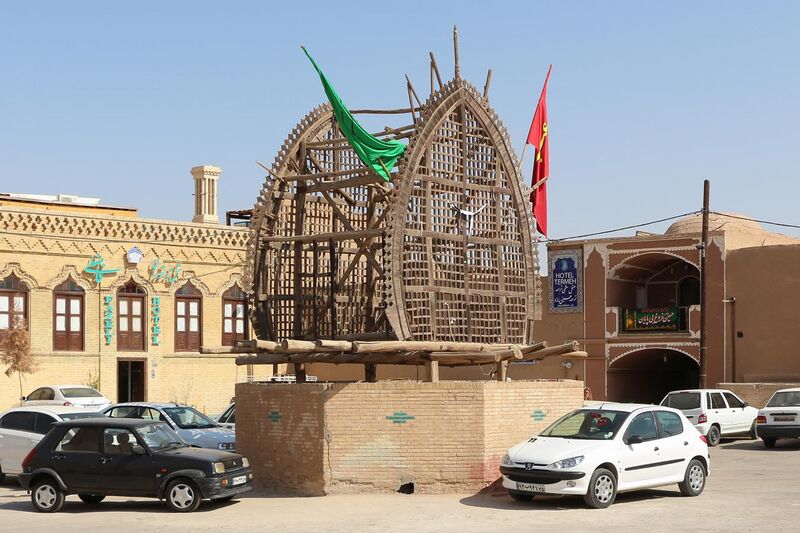 File:Nakhl in Yazd.jpg