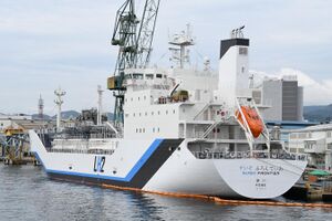 SUISO FRONTIER left rear view at Kawasaki Heavy Industries Kobe Shipyard October 18, 2020 01.jpg