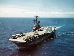 USS Hornet (CVS-12) underway in 1969.jpg