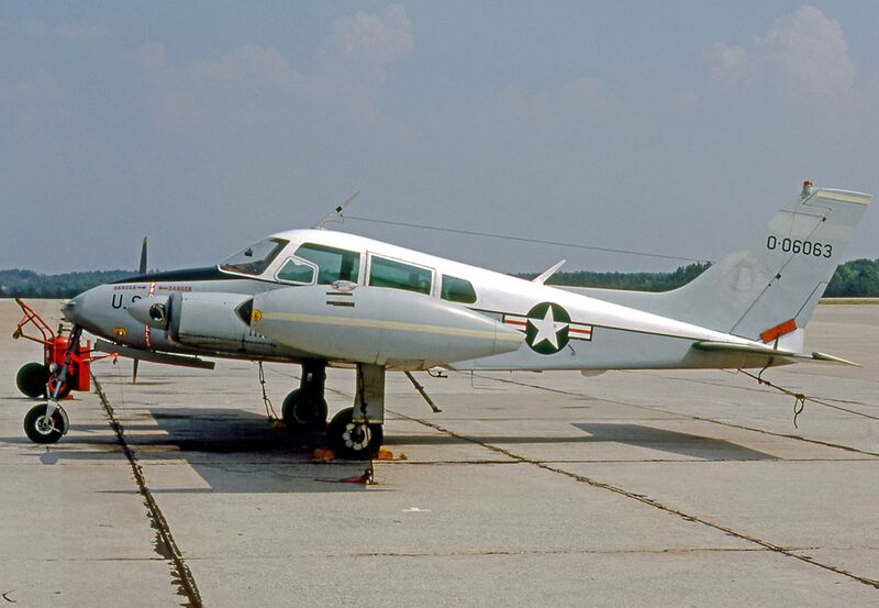 File:Cessna U-3B 0-06063 Army Dobbins 09.76 edited-3.jpg