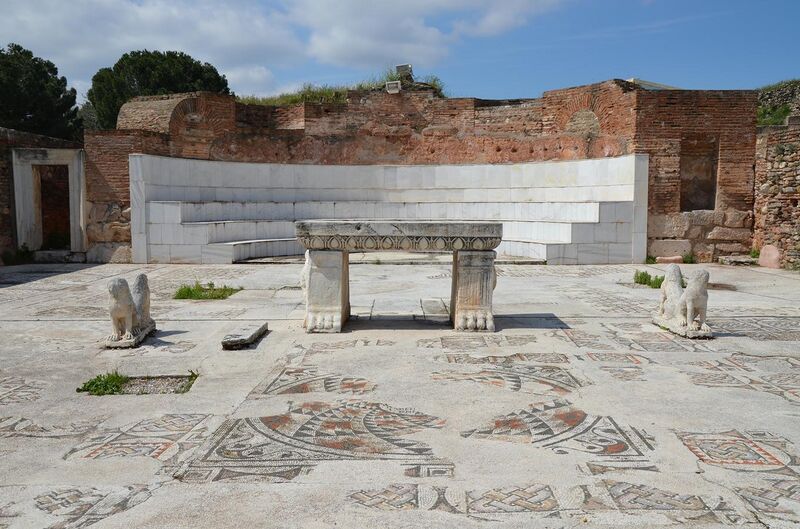 File:Sardis Synagogue, late 3rd century AD, Sardis, Lydia, Turkey (18897218314).jpg