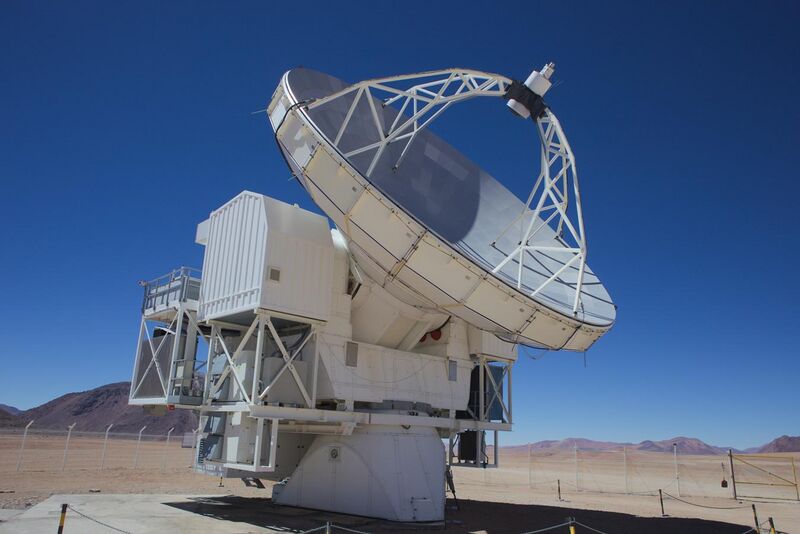 File:APEX 12m Telescope.jpg