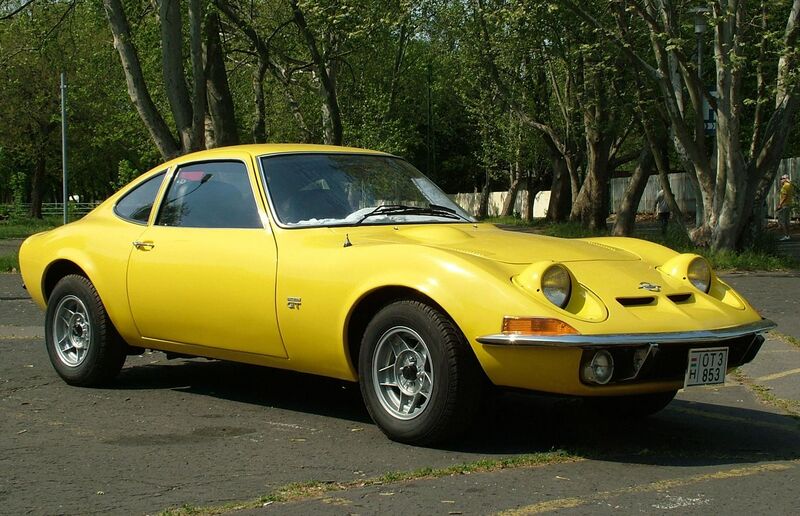 File:A visitors Opel GT A-L, 1971 (7126133427) (cropped).jpg