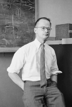 1954 Walter Pitts and a blackboard.jpg