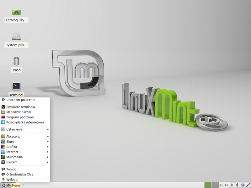 File:Linux-Mint-Lisa-Xfce.png