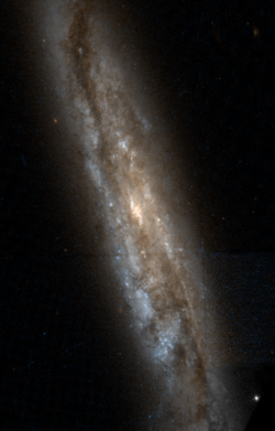 NGC 1406 - HST09042 19-R814GB450-606.png