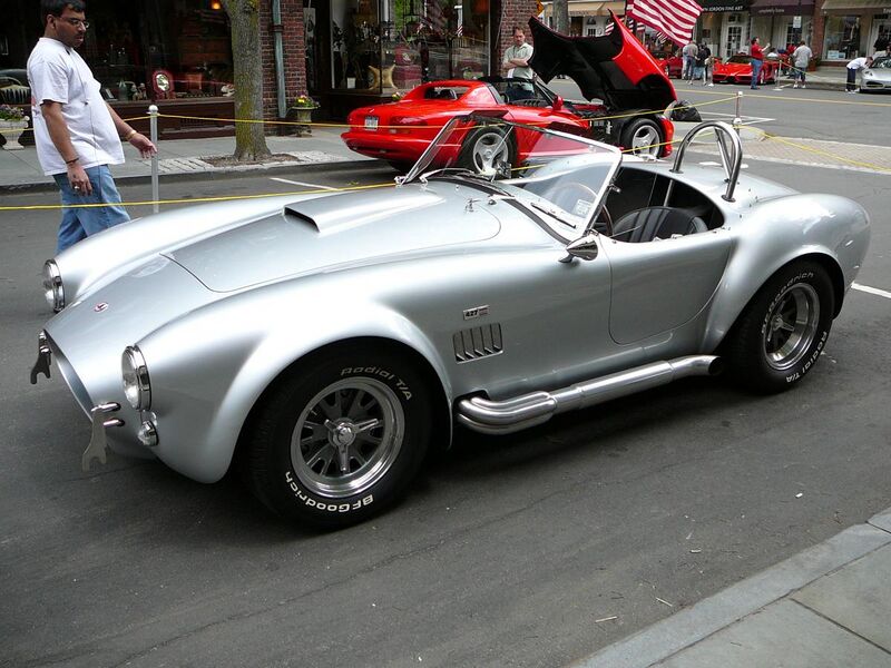 File:Shelby Superperformance 427-435hp Driveable Chassis.JPG