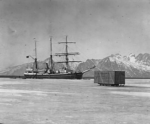 Wegener Expedition-1912 37.jpg