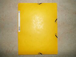 Yellow folder.JPG