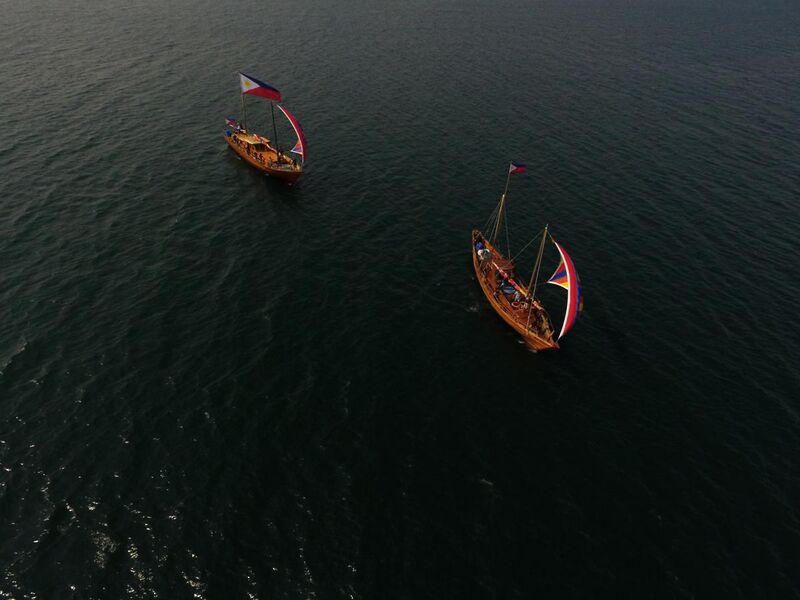 File:Balangay boats Aerials.jpg