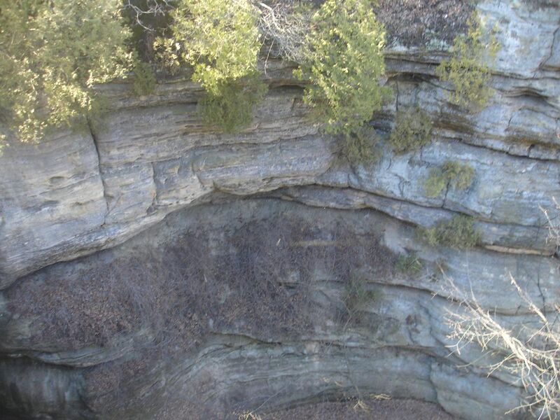 File:Canyon starved rock.JPG