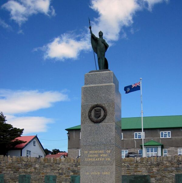 File:FalklandsMemorial.JPG