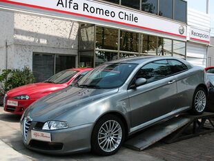 Alfa Romeo GT 2009 (14138367437).jpg