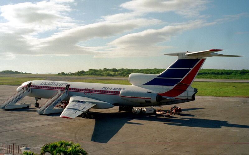 File:Cubana Tupolev Tu-154B-2 Regis.jpg