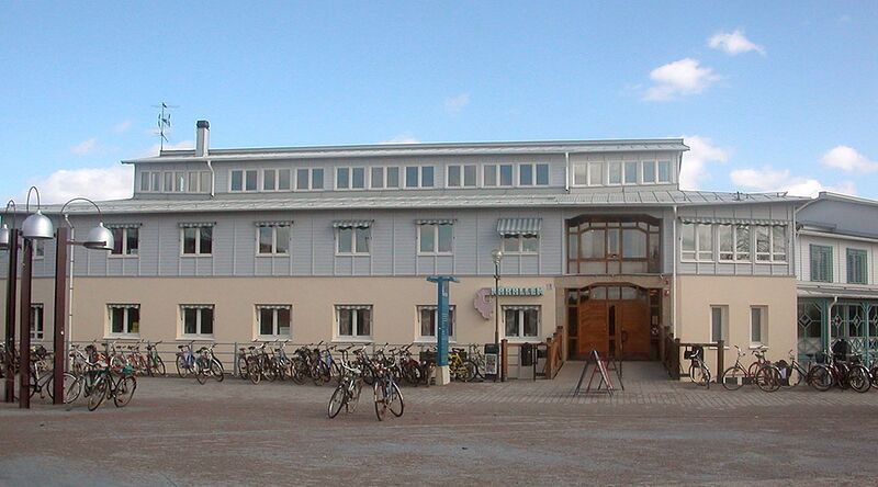 File:Linköping University student union building.jpeg