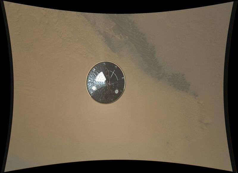 File:NASA-MSL-Curiosity -Heat-shield.674789main pia16021-full full.jpg