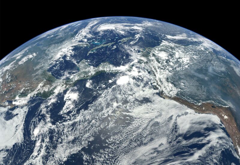 File:View of Earth from MESSENGER.jpg