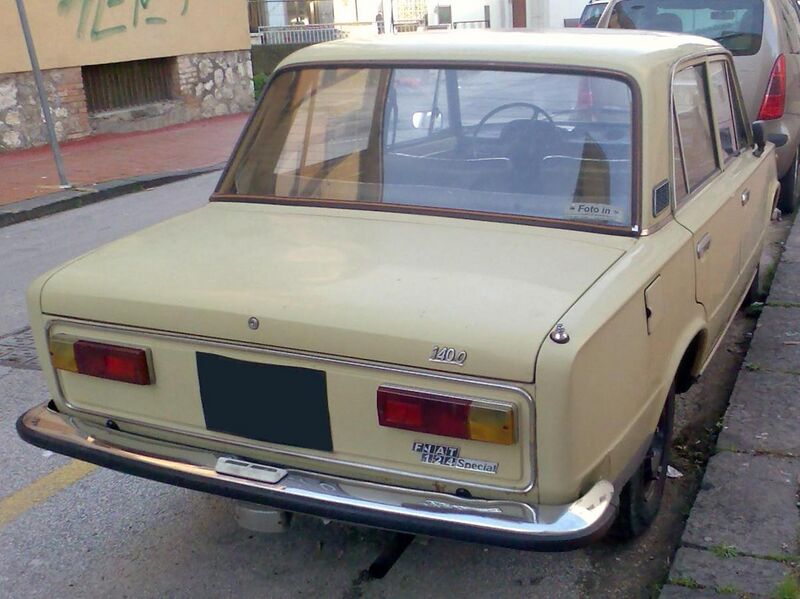 File:Fiat 124 Special rear.jpg