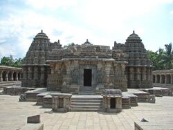 Somanathapura Keshava temple altered.JPG
