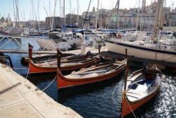 Vittoriosa-seafront-dghaisa.JPG