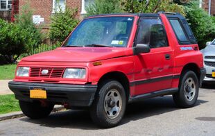 1994 Geo Tracker Convertible 2 Door 1.6L front 6.15.19.jpg