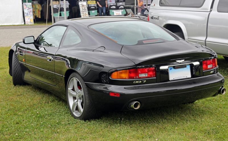 File:2003 Aston Martin DB7 GT rear view.jpg