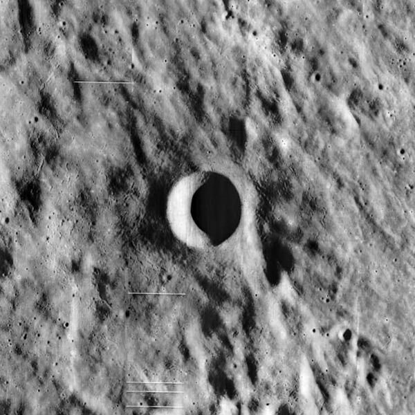 File:Copernicus H crater 5148 med.jpg