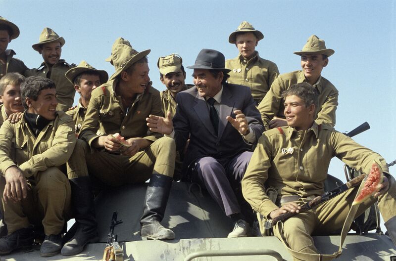 File:RIAN archive 476785 Soviet Army soldiers return from Afghanistan.jpg