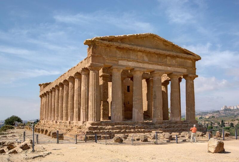 File:Temple of Concordia, Agrigento.jpg