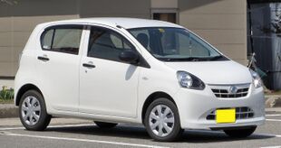 Daihatsu Mira e-S Lf LA310S 0189.JPG