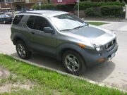 Isuzu Vehicross - Flickr - dave 7 (1).jpg