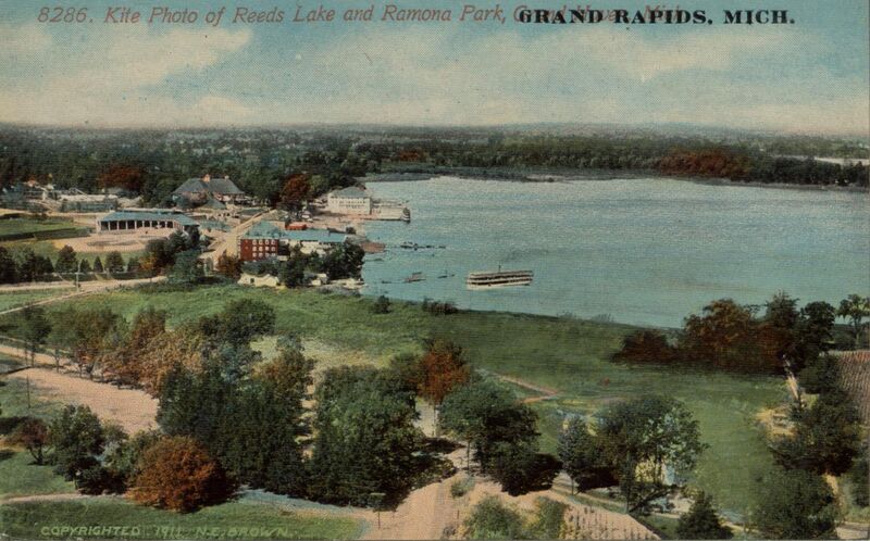 File:Kite Photo of Reeds Lake and Ramona Park, Grand Rapids MI. Postcard - 001.jpeg