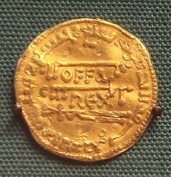Offa king of Mercia 757 793 gold dinar copy of dinar of the Abassid Caliphate 774.jpg