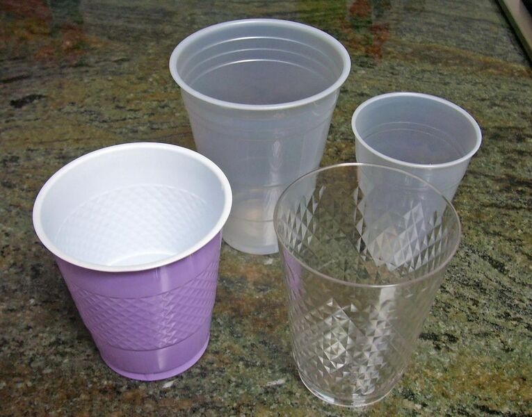 File:Plastic cups.jpg