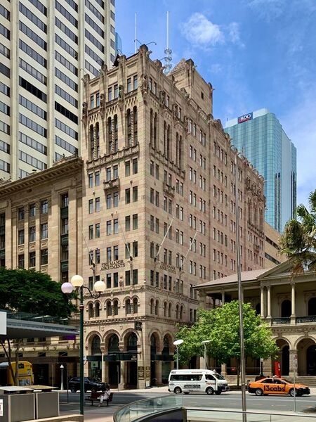 File:The Manor Apartment Hotel, Brisbane, Queensland, 2020.jpg