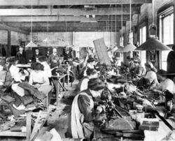 Sweatshop-1890.jpg