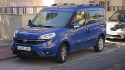 Fiat Doblo (22707961995).jpg