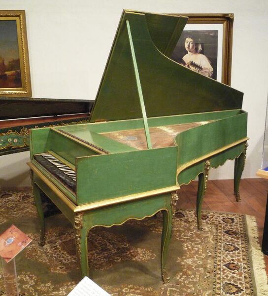 File:Grand Piano 1781 France - Louis Bas.jpg