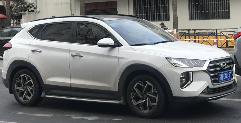 File:Hyundai Tucson Chinese facelift 004 (cropped).jpg