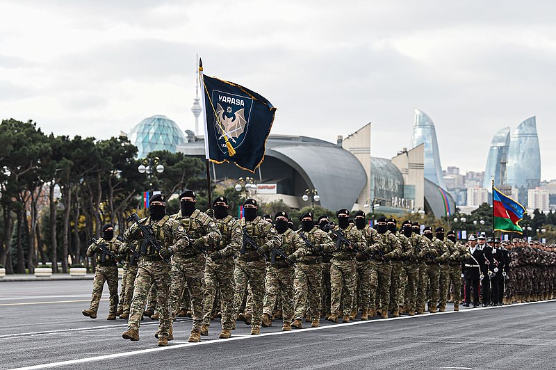 File:Servicemen of the "Yarasa" Special Forces at Victory Parade in Baku.jpg