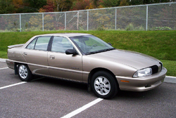 1997 Oldsmobile Achieva SL.png