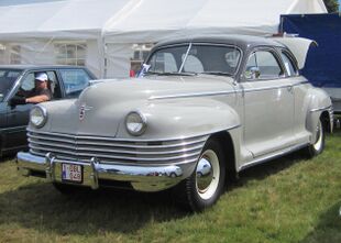 Chrysler coupe ca 1942.JPG